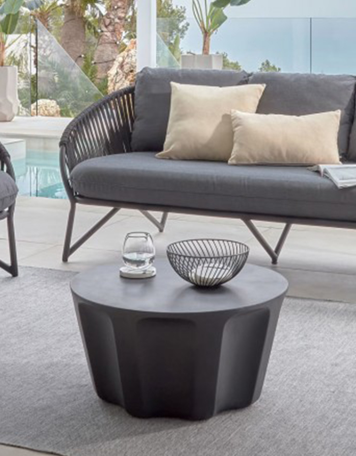 Table basse ronde de jardin Vilandra en ciment