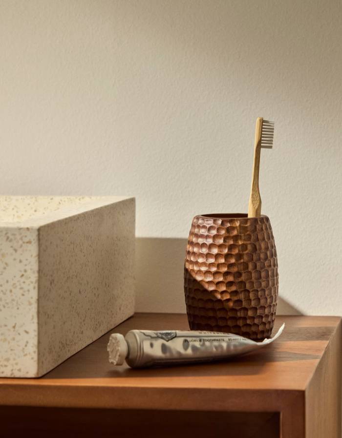 Porte-brosse à dents Fraz en bois d’acacia